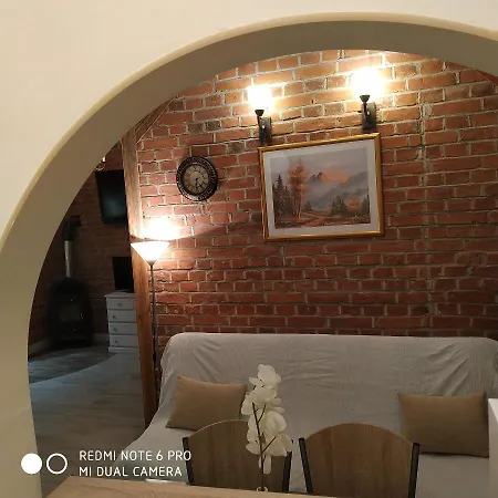 Pod Zamkiem Apartman *