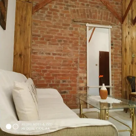 Pod Zamkiem Apartman *